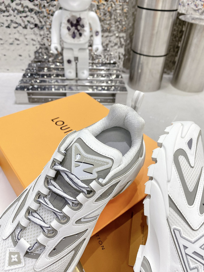 LUSV SNEAKERS
