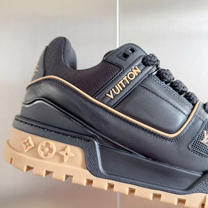 LUSV SNEAKERS