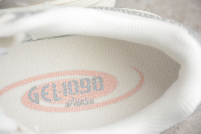 As*ic*s gel-1090 