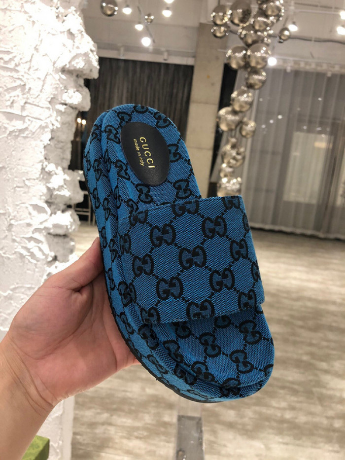 GCI GG Slide Sandal