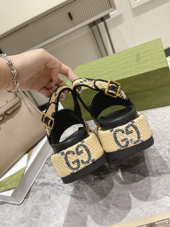 GCI GG Slide Sandal