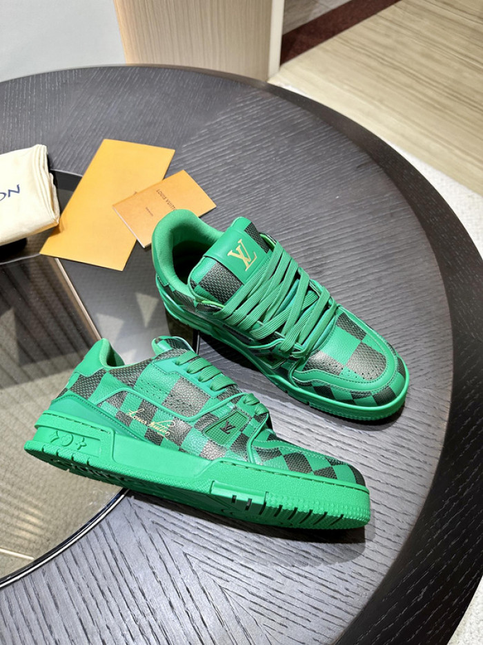 LUSV SNEAKERS