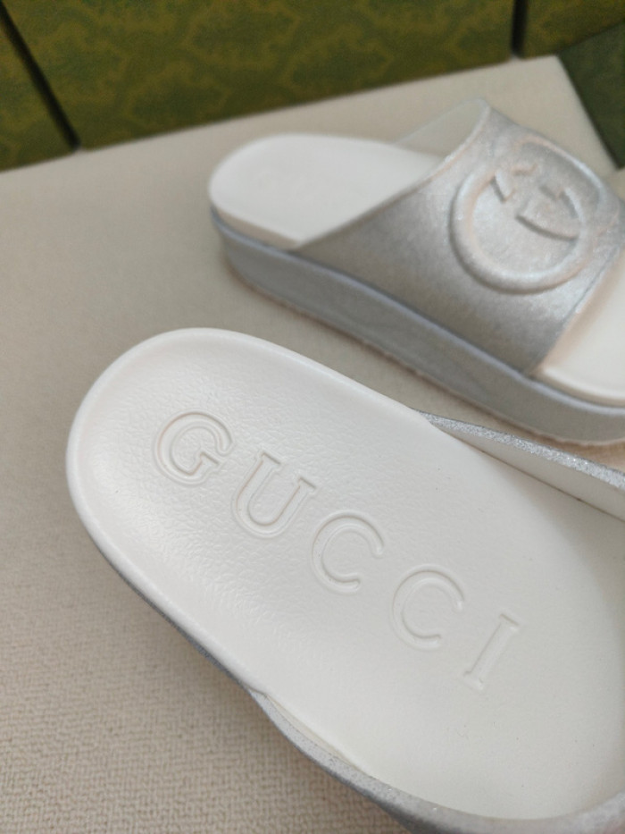 GCI GG Slide Sandal
