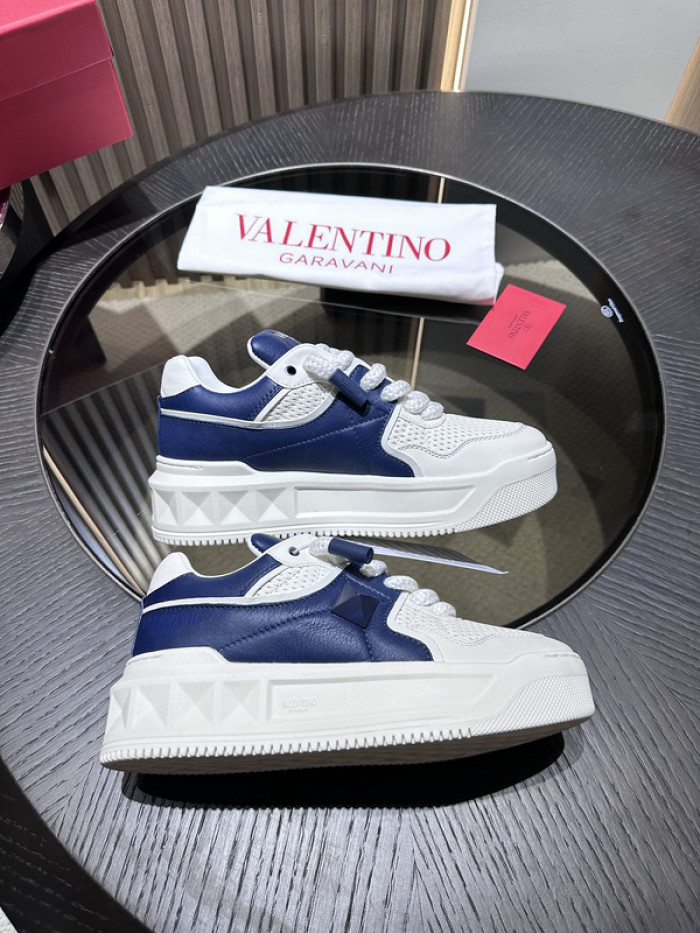 Va1e*ntin0 garavani sneaker