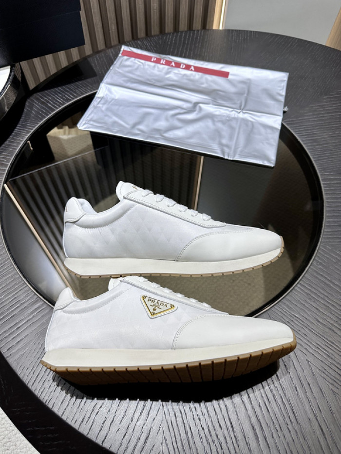 PRDA Sneaker