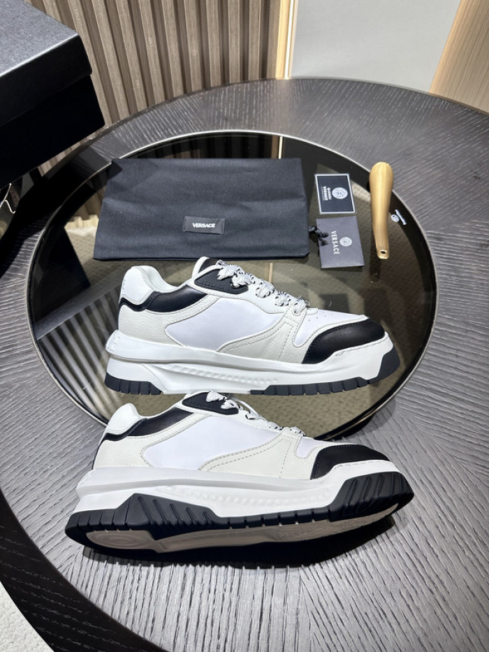 Va1e*ntin0 garavani sneaker