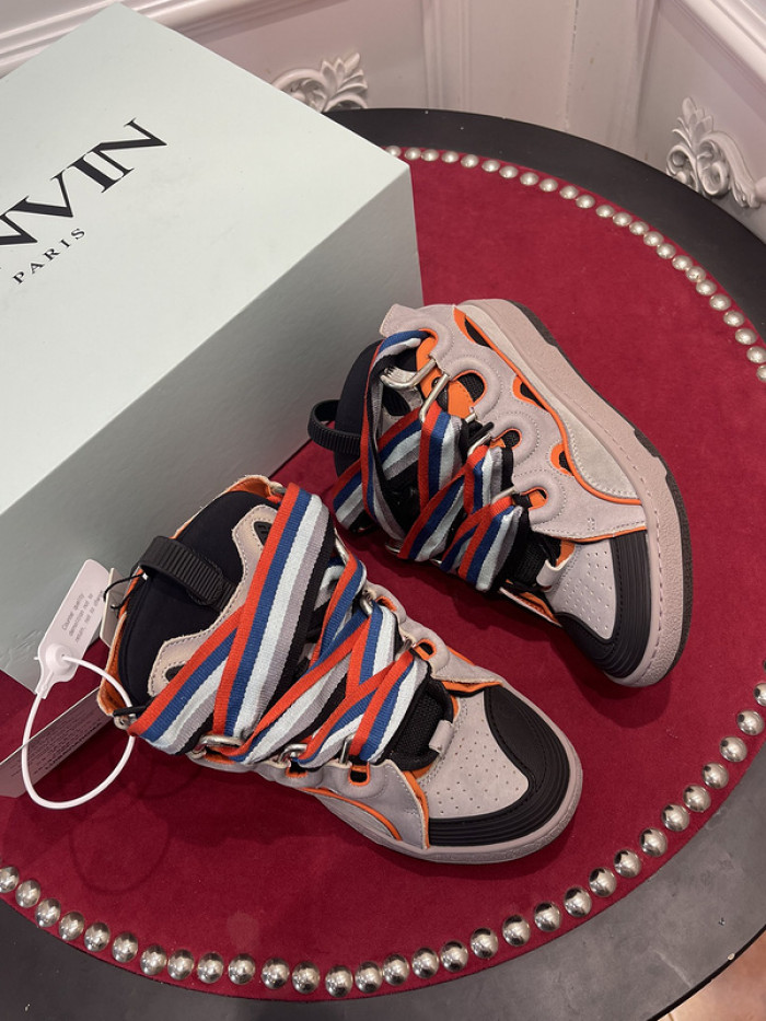 Lanu1n curb sneaker