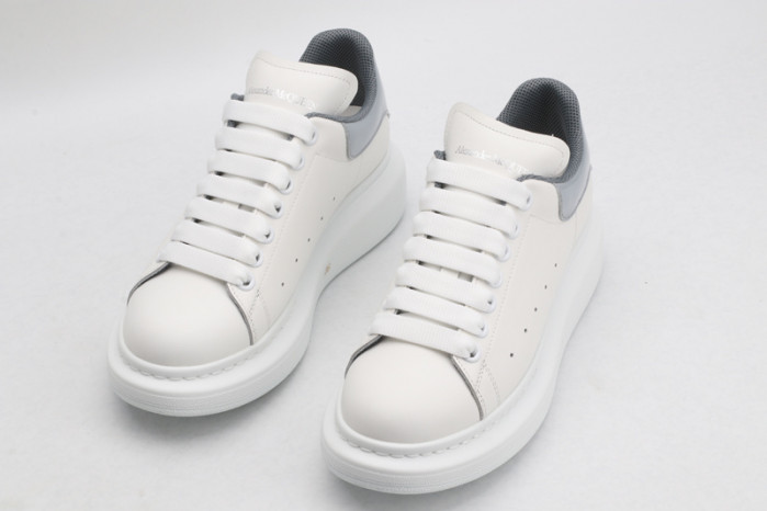 ALEXMQ Sneakers