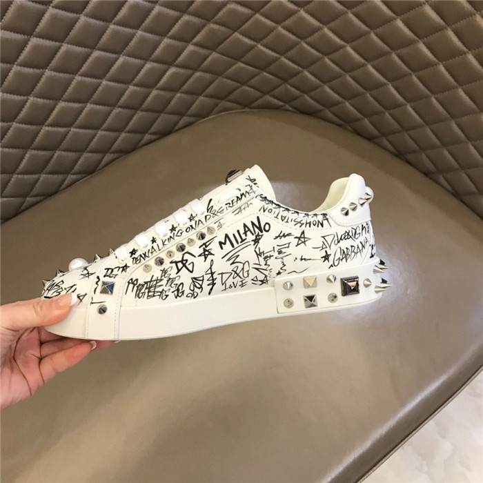DG SNEAKER