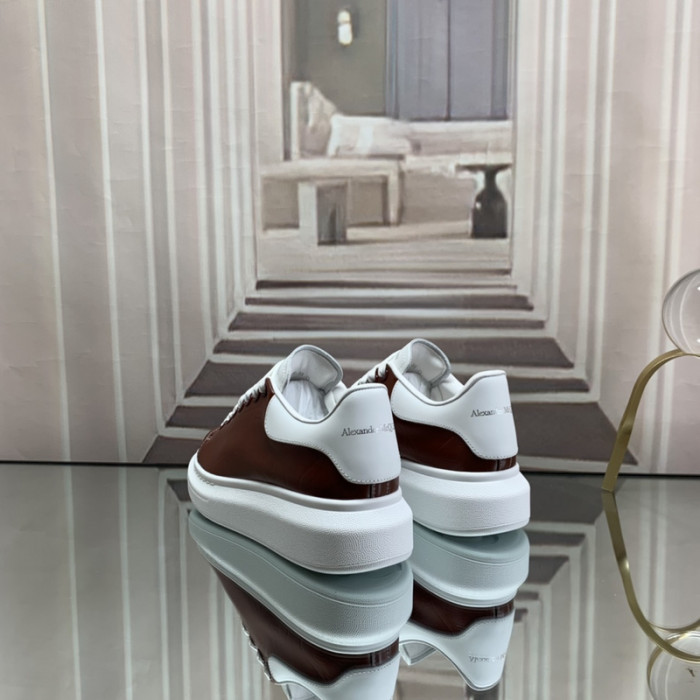 ALEXMQ Sneakers