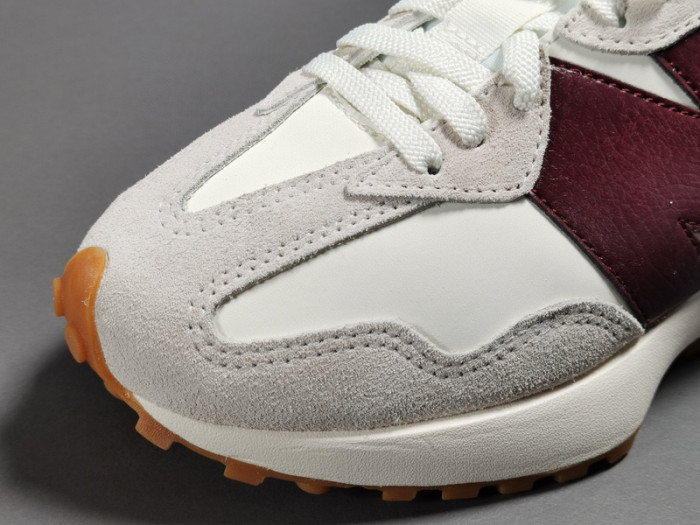 new Ba1an*e 327 moonbeam classic burgundy ws327ka