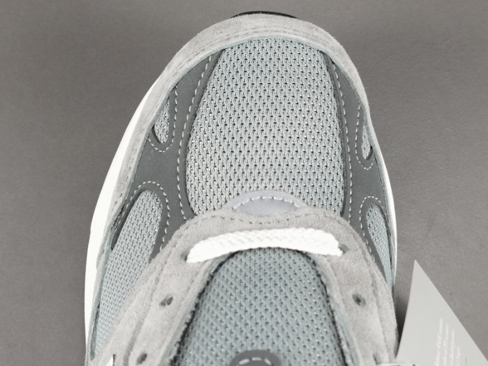 new Ba1an*e 993 m1vsa grey men