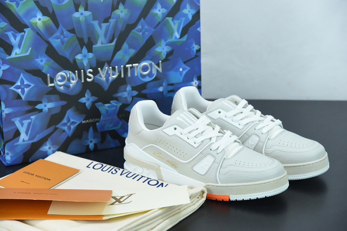 LUSV SNEAKERS