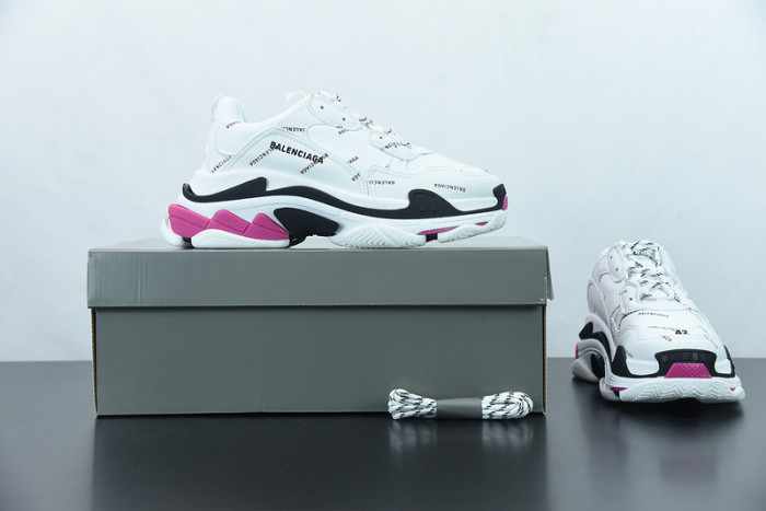 BALCIA Triple S Sneaker