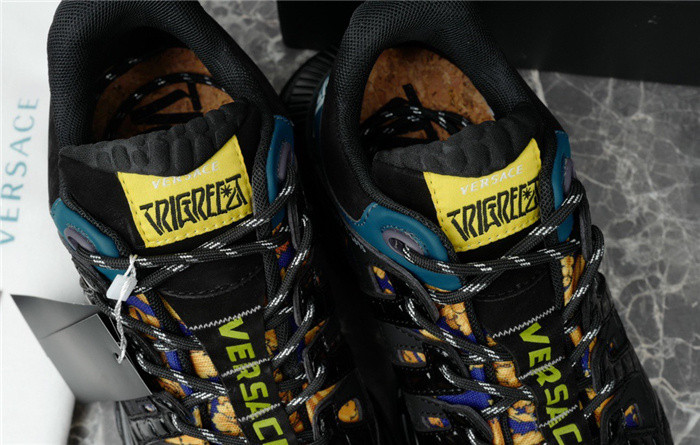 VRCE Sneaker