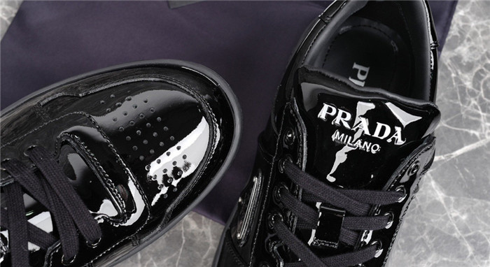 PRDA Sneaker