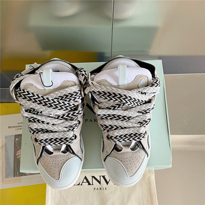 Lanu1n curb sneaker