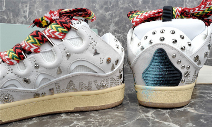 Lanu1n curb sneaker