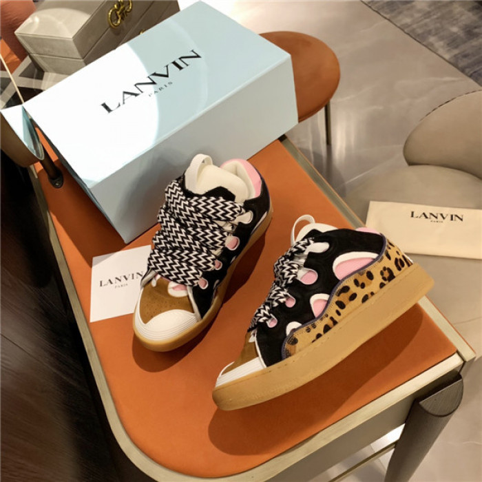 Lanu1n curb sneaker