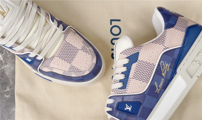 LUSV SNEAKERS