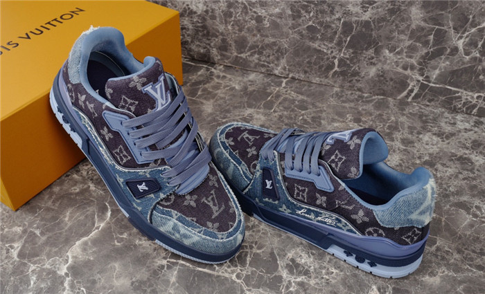 LUSV SNEAKERS