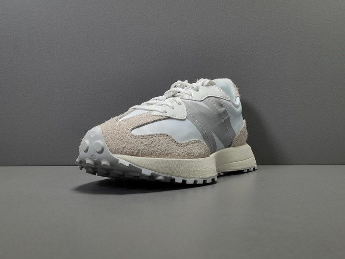 (wmns) new Ba1an*e 327 