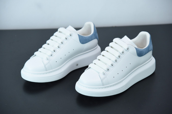 ALEXMQ Sneakers