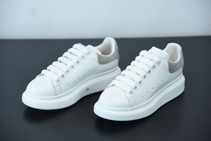 ALEXMQ Sneakers