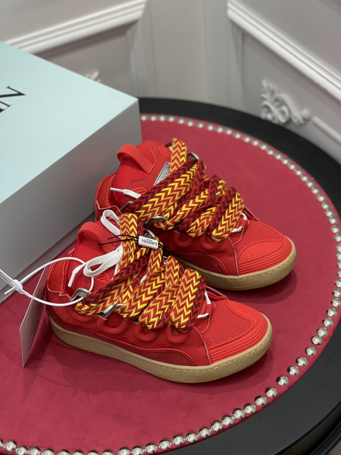 Lanu1n curb sneaker