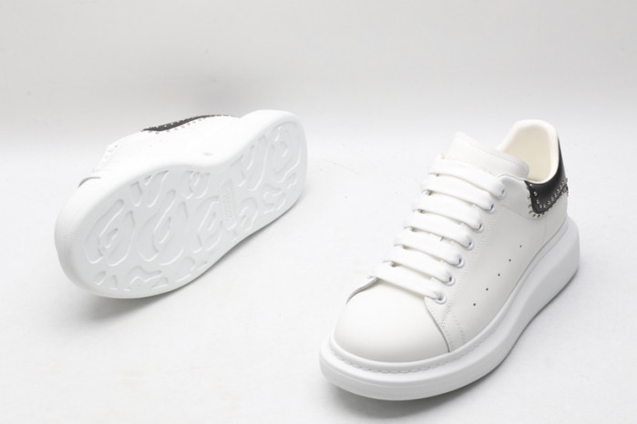 ALEXMQ Sneakers