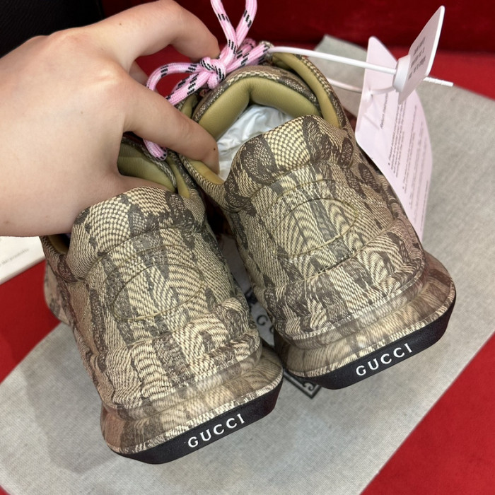 GCI SNEAKER