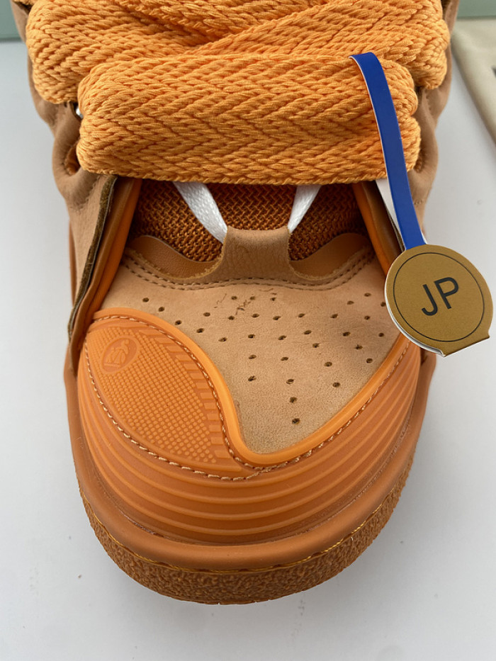 Lanu1n curb sneaker