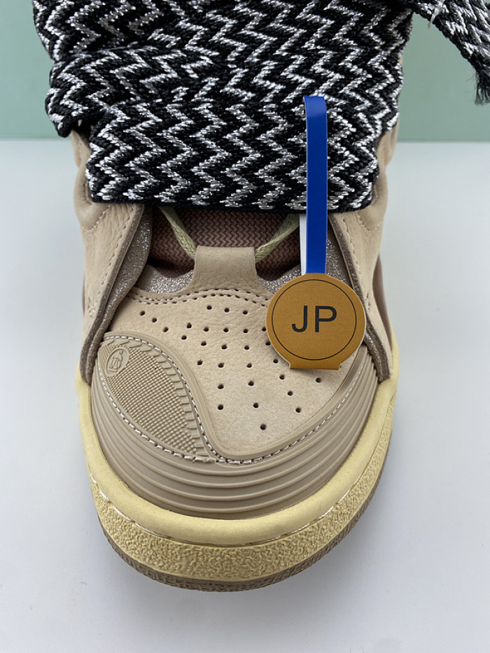 Lanu1n curb sneaker