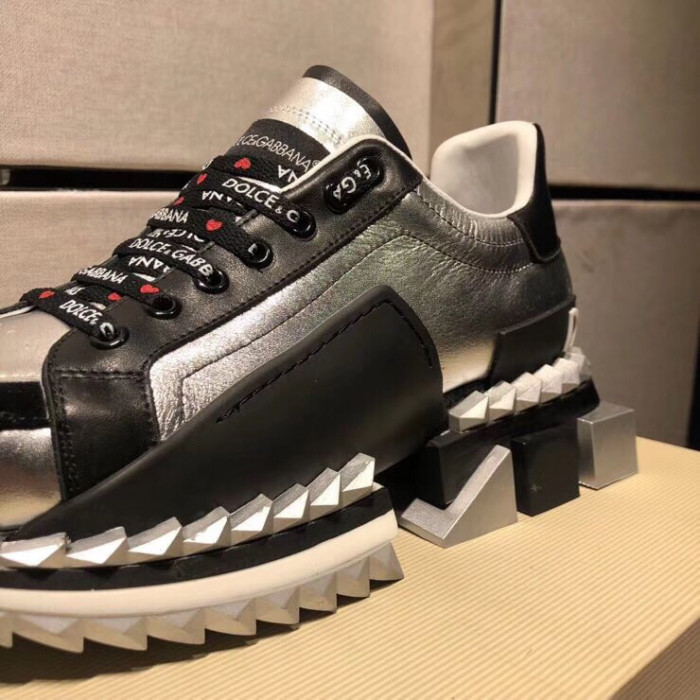 DG SNEAKER