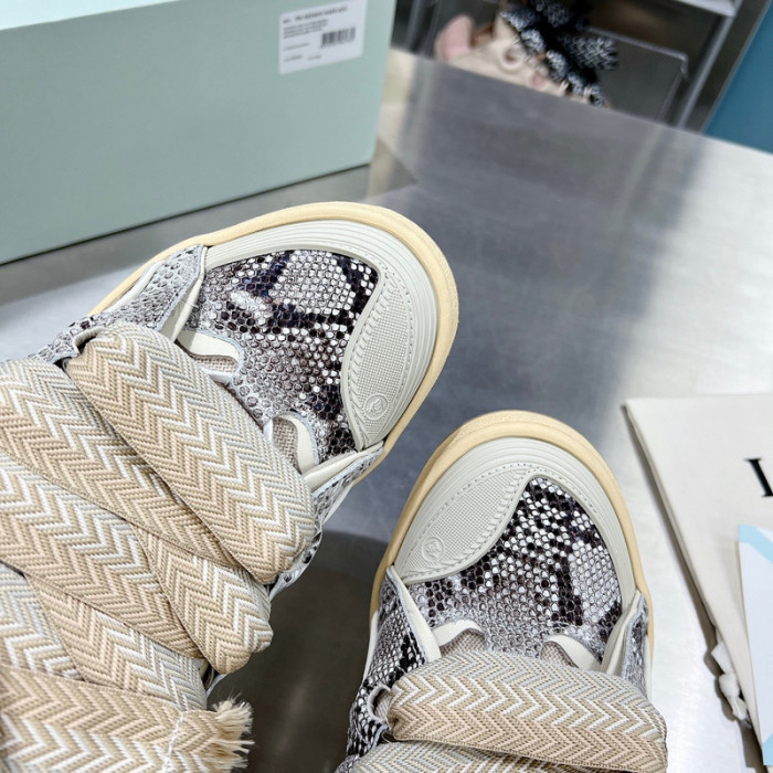 Lanu1n curb sneaker