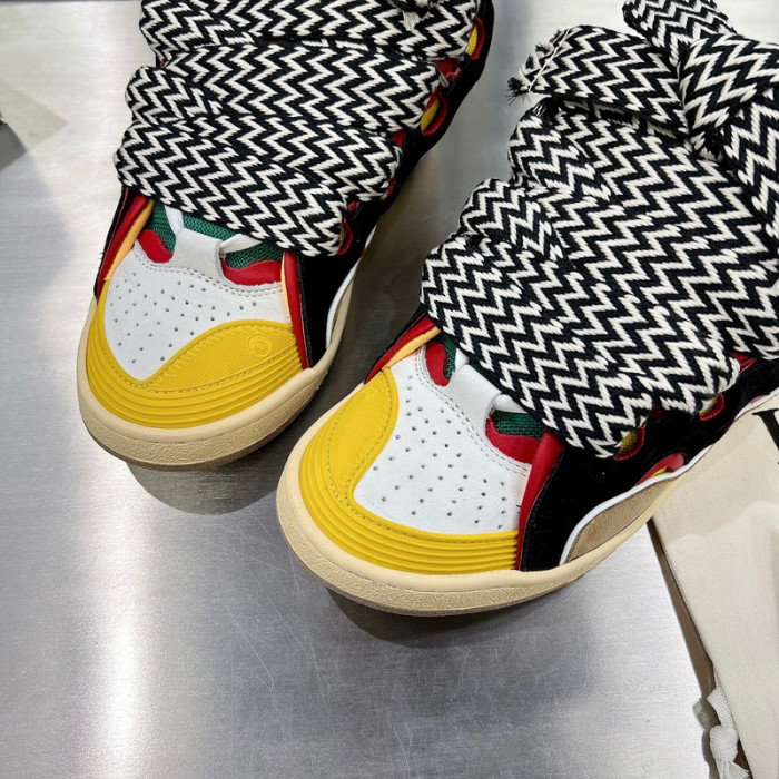 Lanu1n curb sneaker