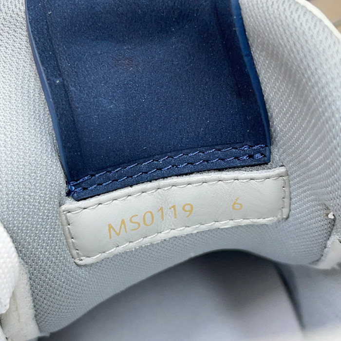 LUSV SNEAKERS