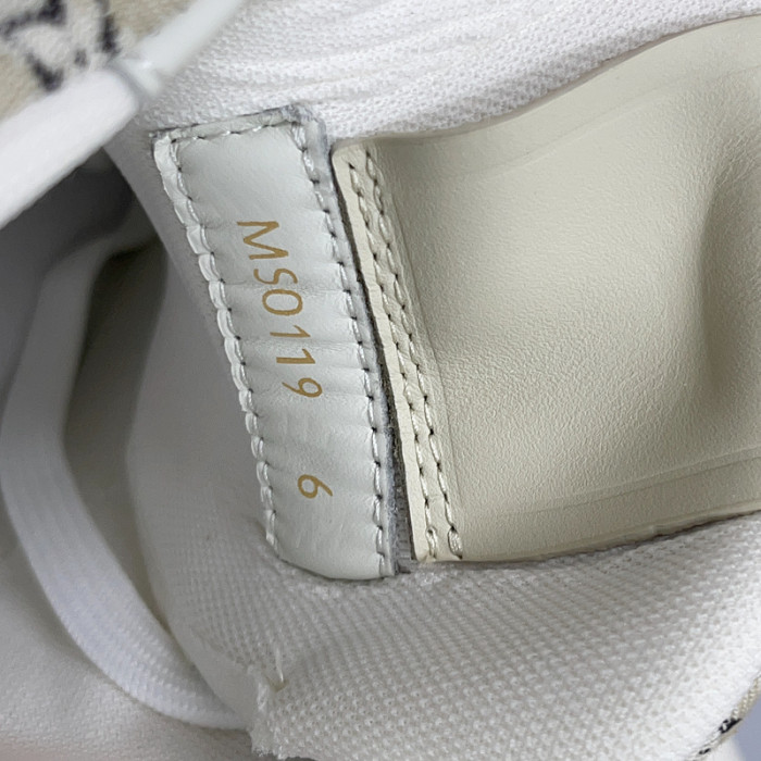 LUSV SNEAKERS