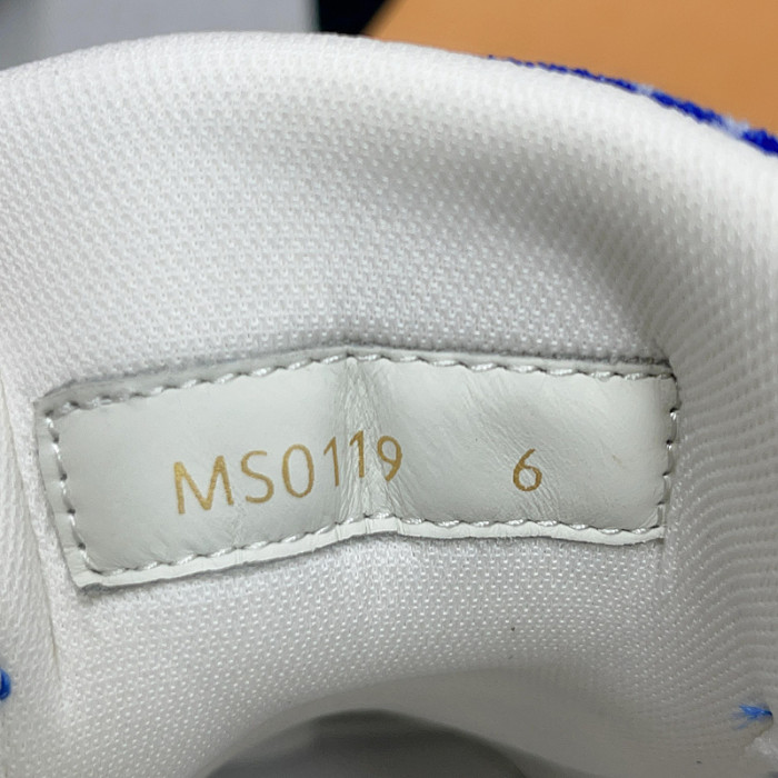 LUSV SNEAKERS