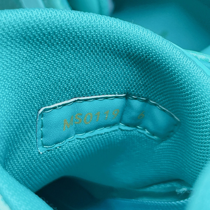 LUSV SNEAKERS