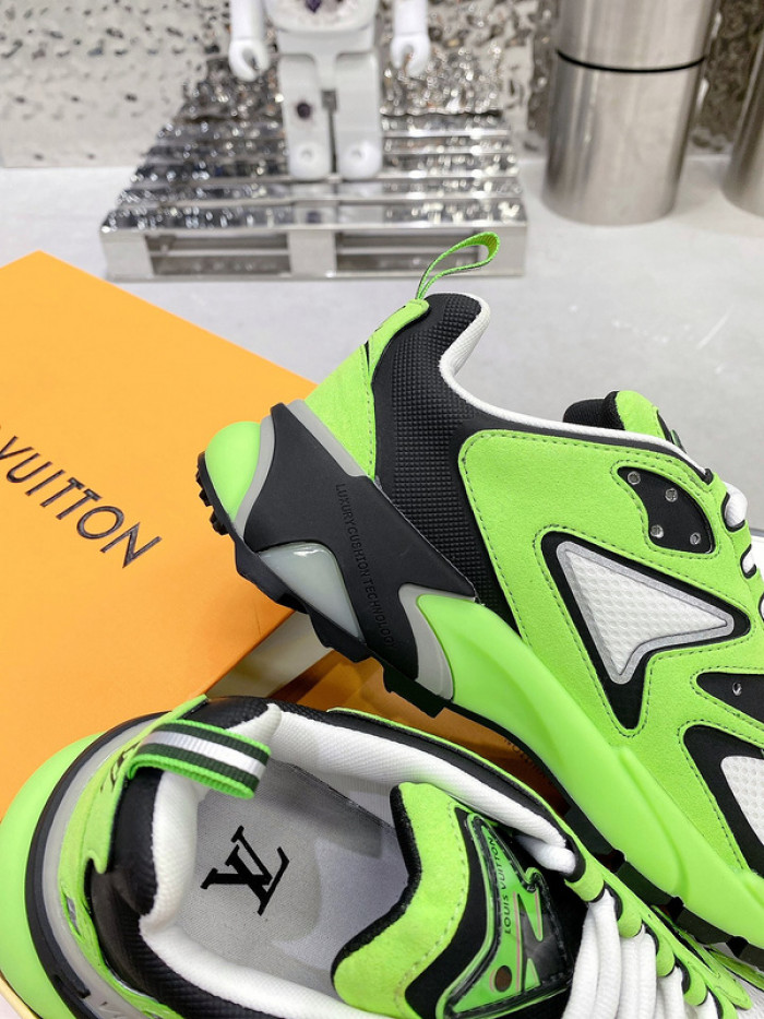 LUSV SNEAKERS