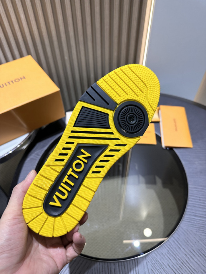 LUSV SNEAKERS