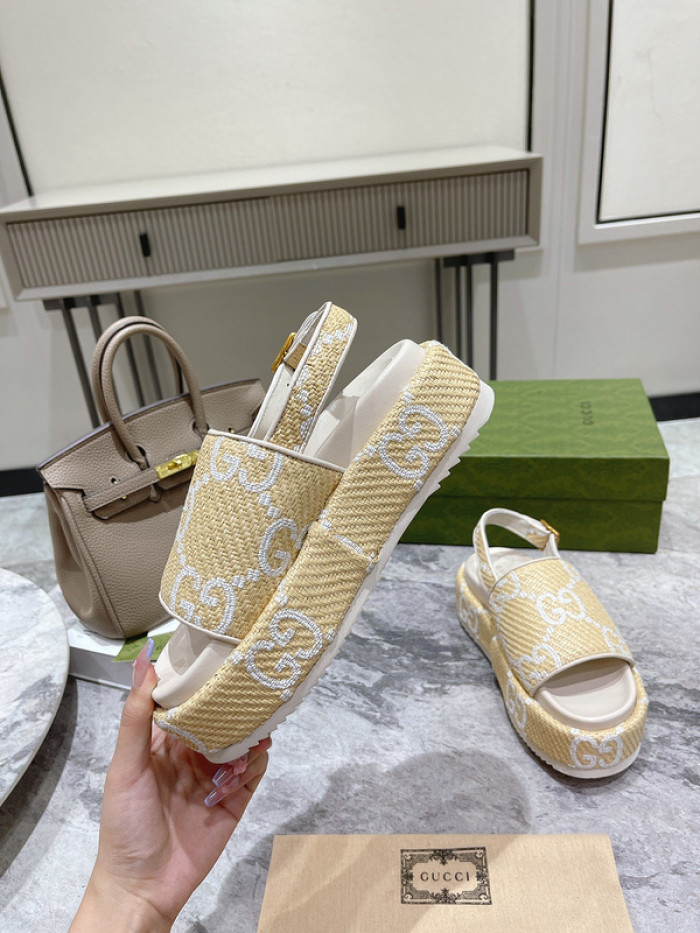 GCI GG Slide Sandal