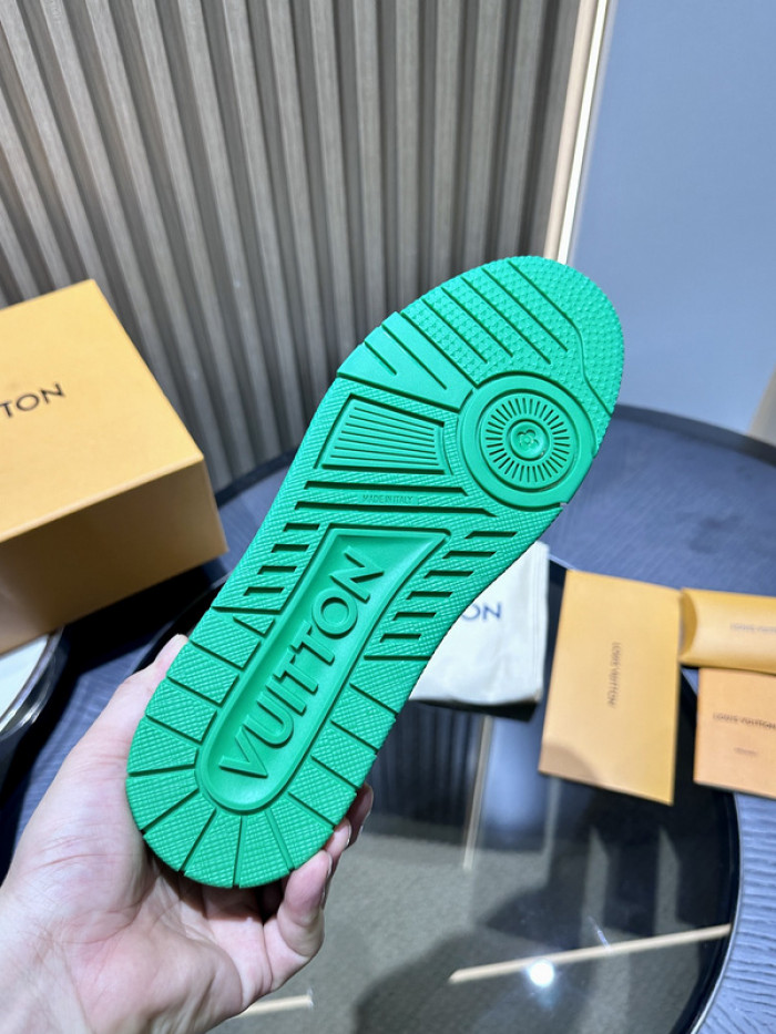 LUSV SNEAKERS