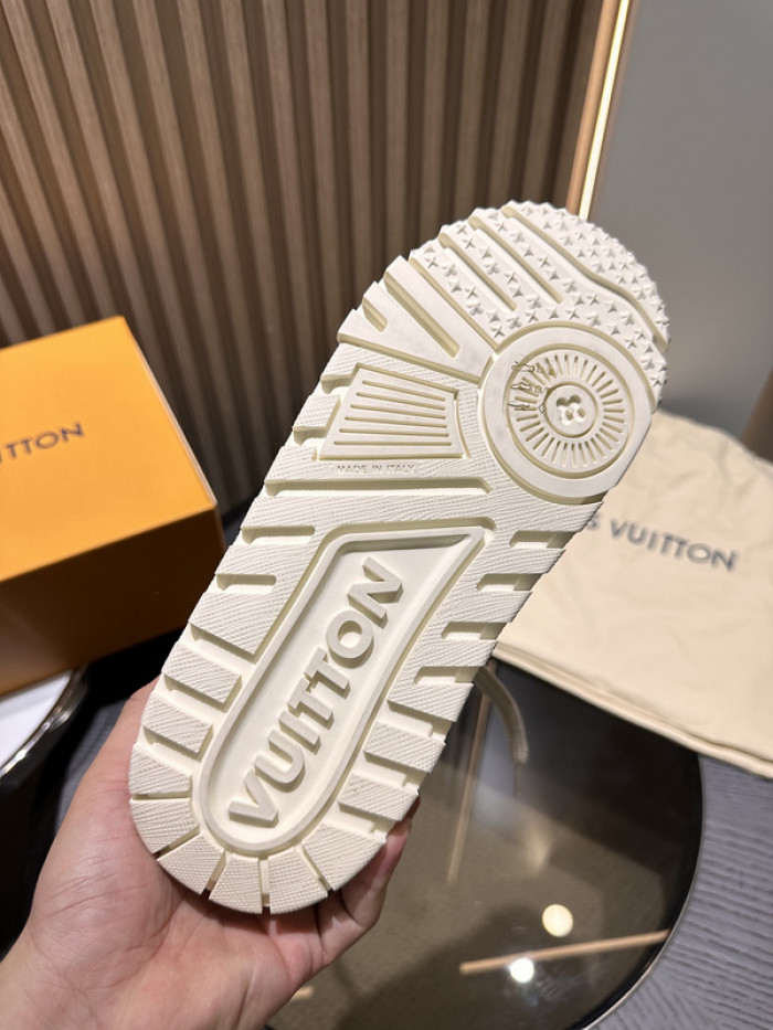 LUSV SNEAKERS