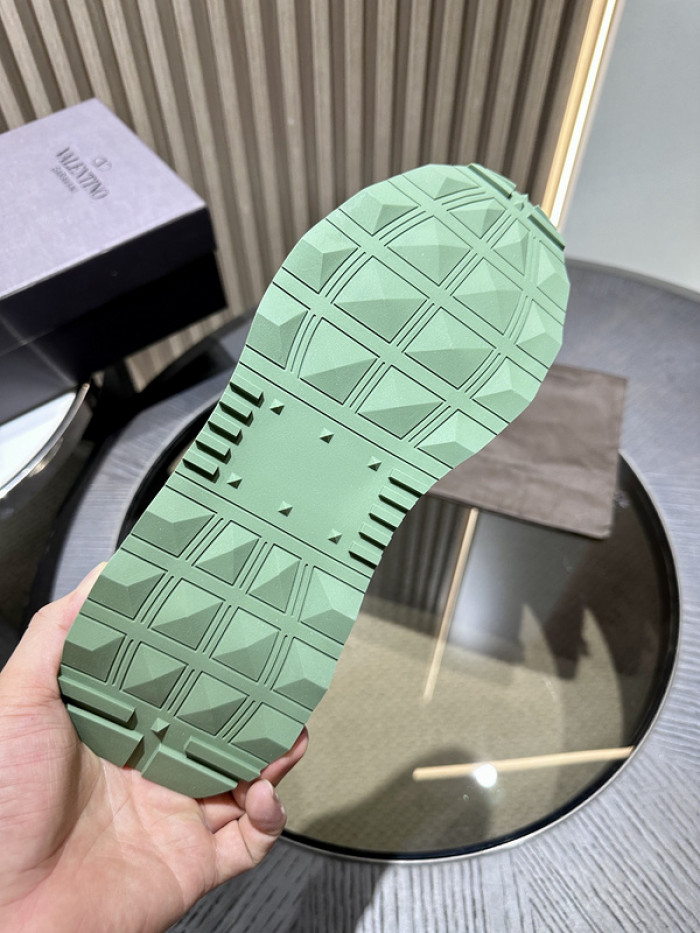Va1e*ntin0 garavani sneaker