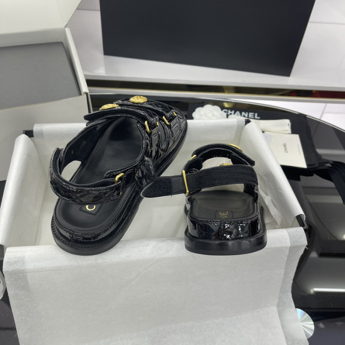 CN Slide Sandal
