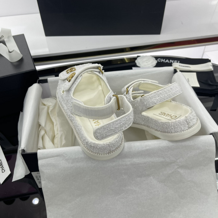 CN Slide Sandal