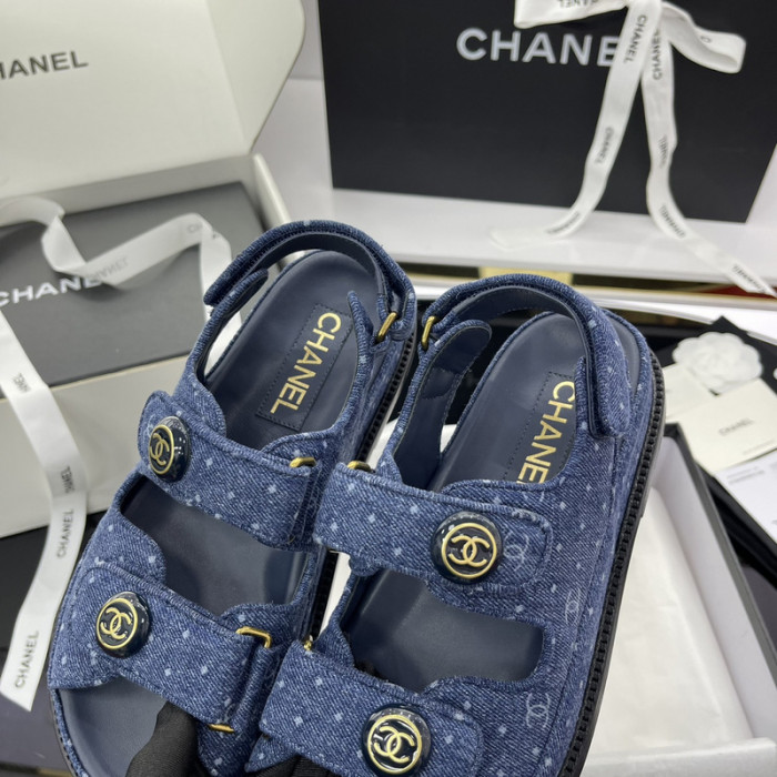 CN Slide Sandal