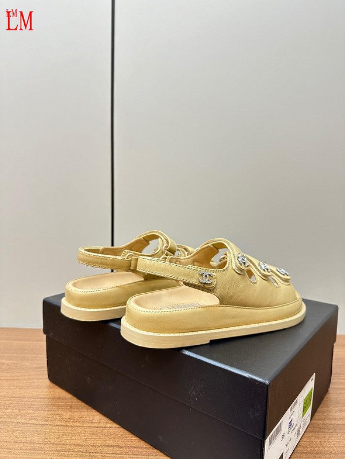 CN Slide Sandal